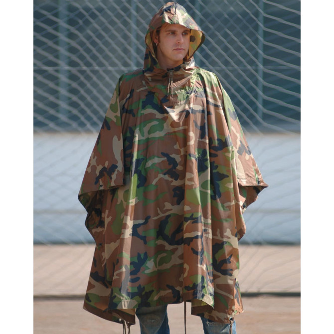 Mil-Tec Waterproof Poncho - Woodland (10630020)